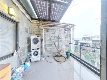 金湖花园翡翠山别墅-阳台