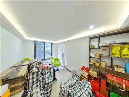 金湖花园翡翠山别墅-次卧