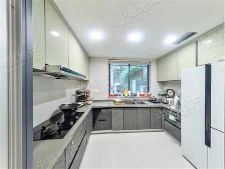 金湖花园翡翠山别墅-厨房