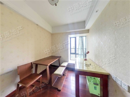 美林湖畔誉府-次卧