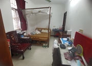 先烈中路81号大院-次卧