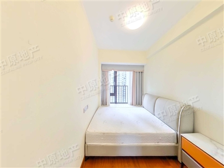 华发中央公园(华发尚座花园)-次卧