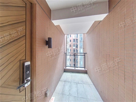 珠江花城-入户花园