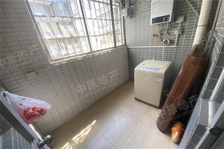 盈彩美居-生活阳台