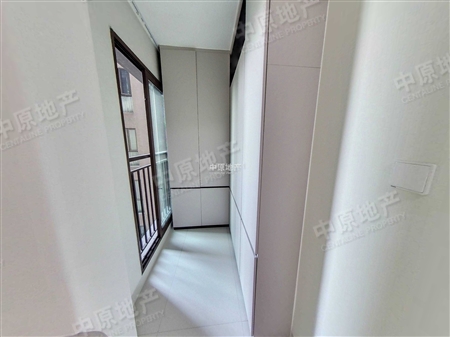 保利中环广场-阳台