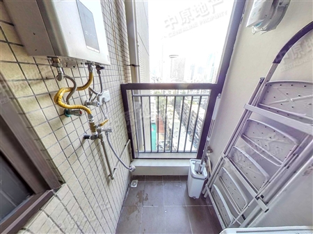 保利中环广场-生活阳台