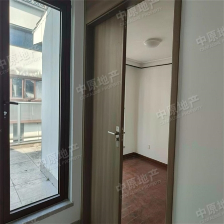 保利小楼大院-客厅