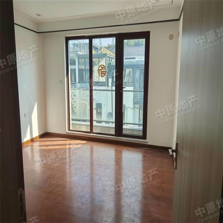 保利小楼大院-客厅