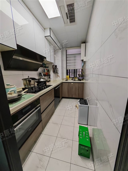 华景新城陶然庭苑-厨房