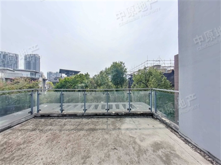 侨建御溪谷-阳台