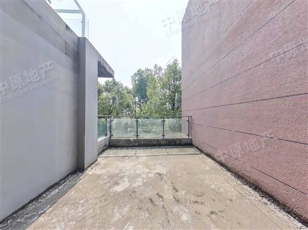 侨建御溪谷-阳台