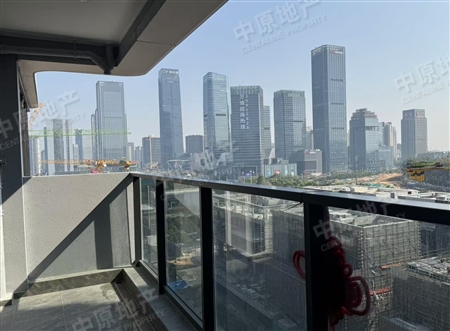 越秀和樾府-生活阳台