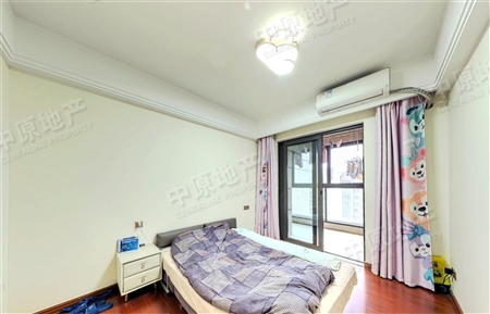 保利罗兰花园(保利罗兰国际)-次卧