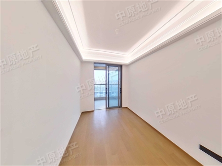 越秀和樾府-次卧