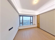 越秀和樾府-主卧