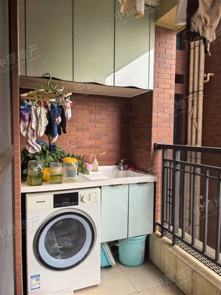 葛洲坝保利曼城(曼宁花园)-阳台