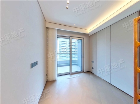 侨鑫保利汇景台-次卧