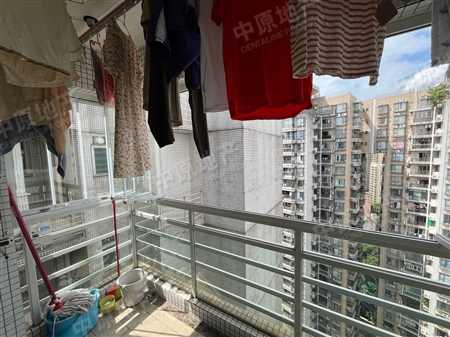 东方新世界-阳台