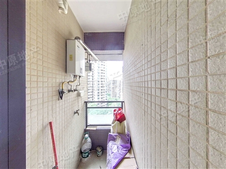 保利西海岸汇海花园-生活阳台