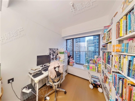 越秀和樾府-次卧