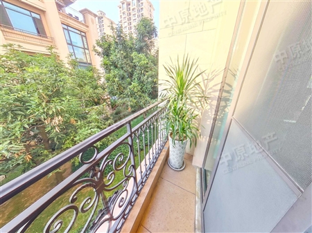 星河湾盛荟园(7期)-阳台