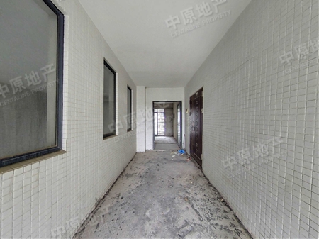 豪利花园二期-入户花园