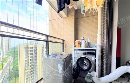 时代春树里-阳台