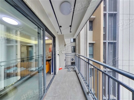 越秀星汇云城-阳台