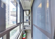 信达金茂广场-阳台