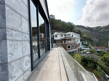 保利林语山庄-阳台