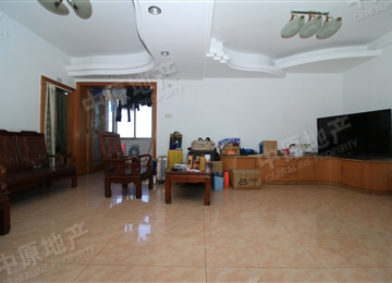 东兴大厦电梯高层,采光一流!公摊面积少使用率