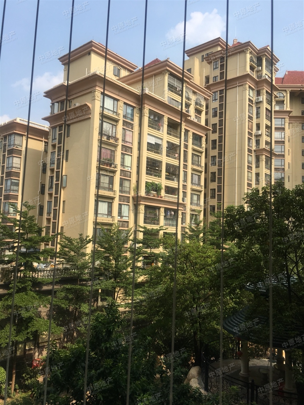 元邦明月金岸 精装三房 证过两年免重税 有匙即看