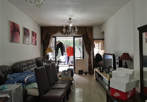 小区物业管理严格服务到家让你生活安心。